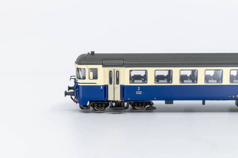 Pendelzug Steuerwagen Bt Der BLS Von Hobbytrain Modellbahn Schweiz